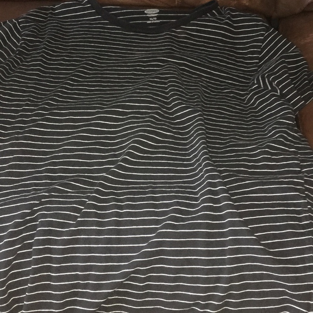 Old navy shirt